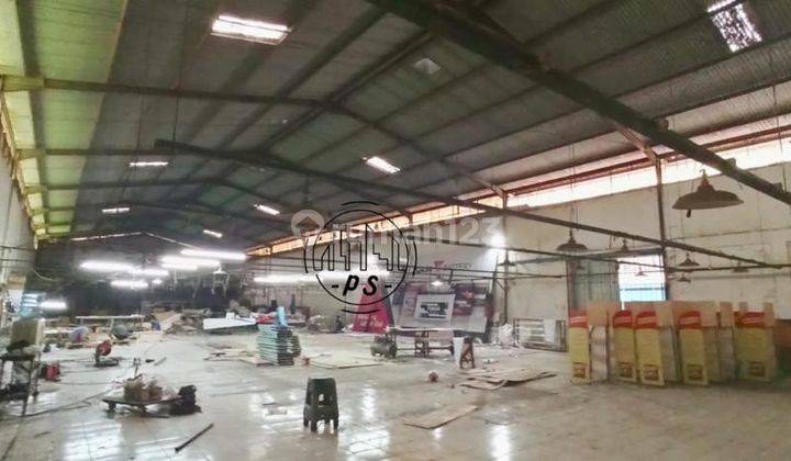 Posisi Menguntungkan, Gudang Pinggir Jalan Dijual di Sudirman Bandung 1