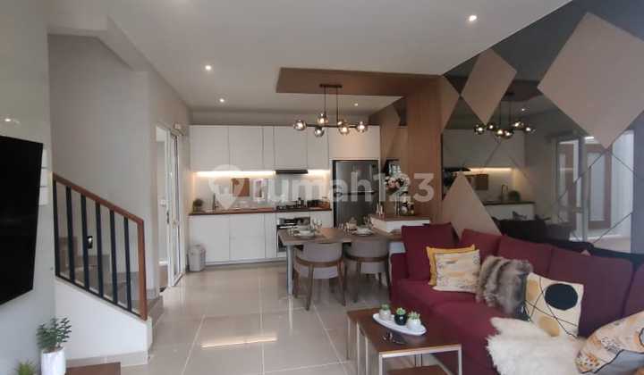 Hoek House Fully Furnished, New and Ready to Occupy in Agnesi Cluster Summarecon Serpong. 2