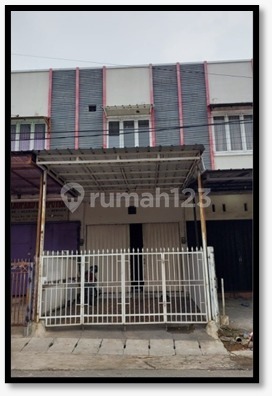 Neat Ruko Ready to Live In on Betet Raya Street, Karawaci