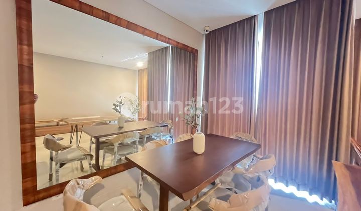 Apartemen Full Furnished Premium di Lloyd Alam Sutera Apartemen Full Furnished Premium di Lloyd Alam Sutera