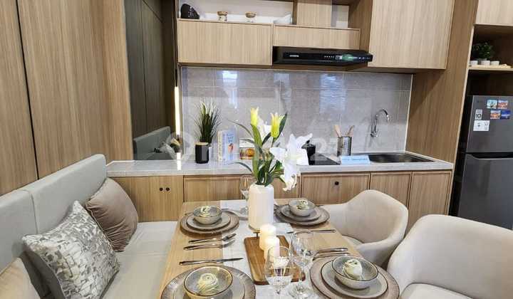 Rumah 3 Lantai Dekat Kuliner Aniva Gading Serpong