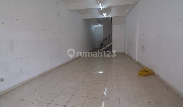 Ruko di Tanah Abang 3.5 Lt Lokasi Strategis di Jakarta Pusat