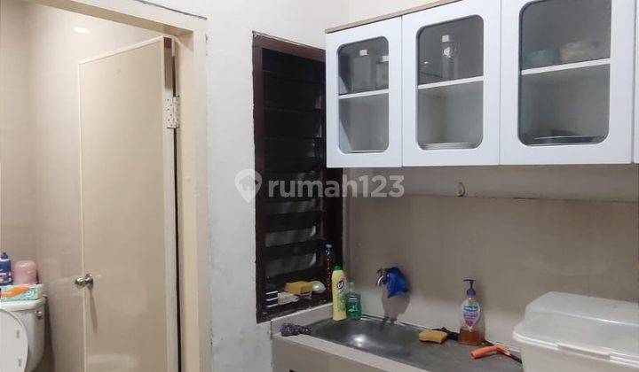 di Sewakan Ruko 4lt di Surabaya Pusat Dengan Parkir Luas  6