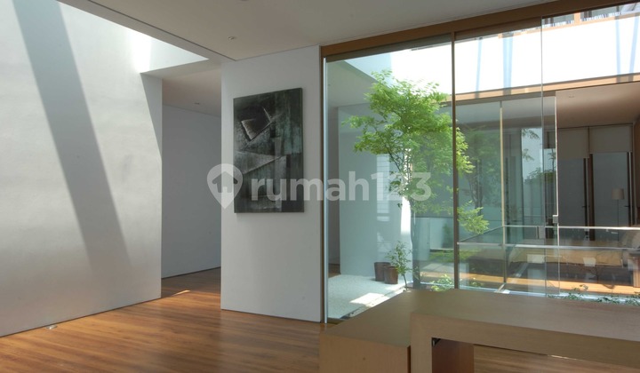 Disewakan rumah PIK 1 lokasi dekat Bina bangsa & SIS 