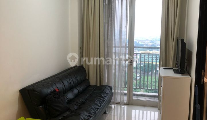 ruang keluarga jual westmark apartment jakarta barat