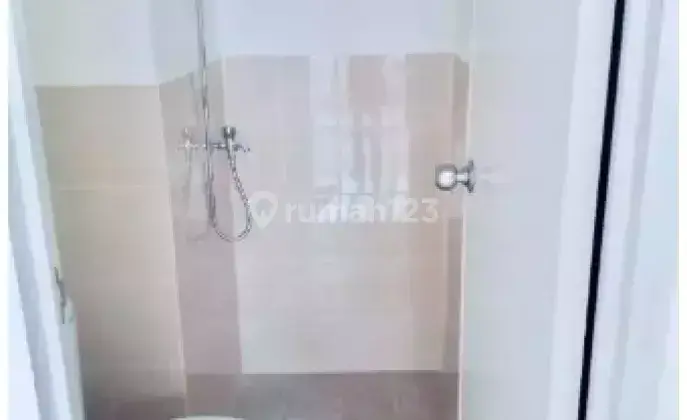  Apartemen Podomoro Golf View Type Studio Tower Balsa Dijual 7
