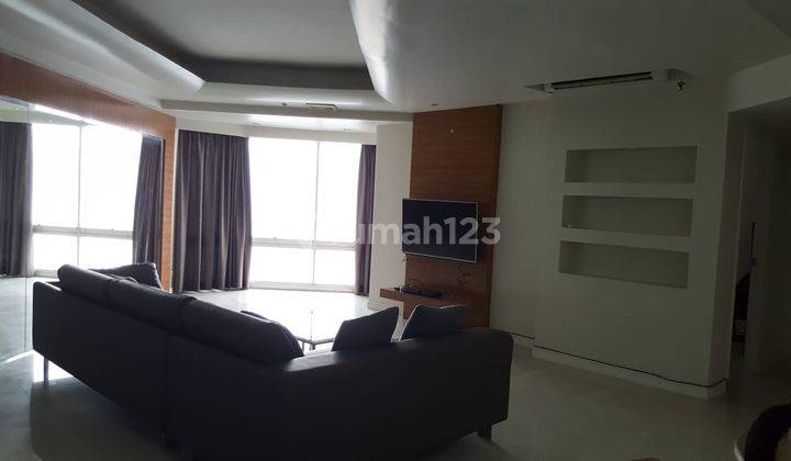 Apartement Condominium Taman Angrek Tower8 3br 146m2 High Floor 1