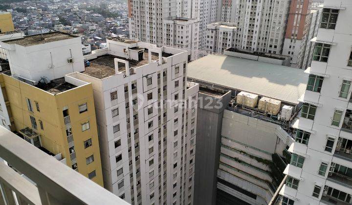 Sewa Murah Condo Baywalk Pluit 2BR Semi Furnished Bagus View Laut 2