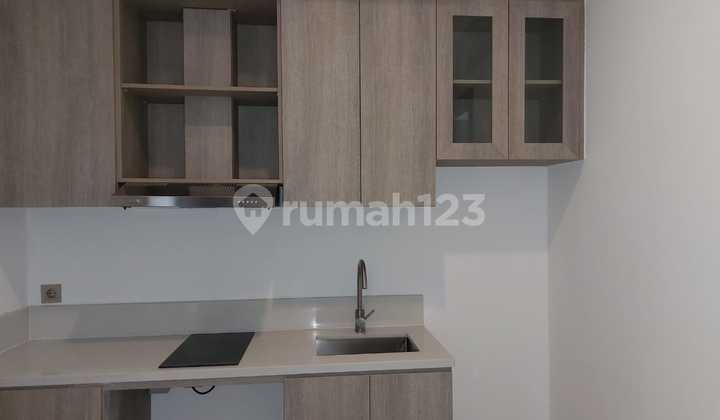 Fatmawati City Center Apartment Size 32m² Fully Furnished Pool View 2
