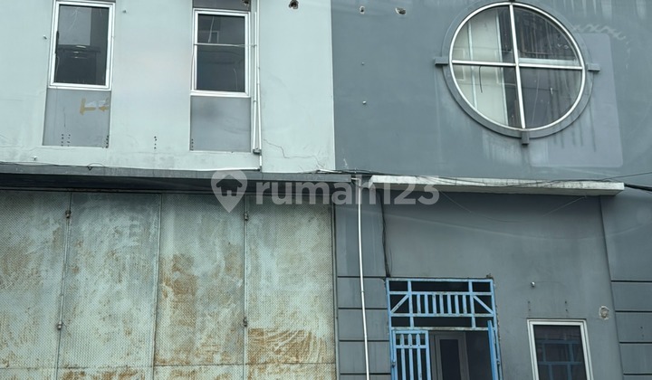 For Rent: 3-Story Warehouse + Office Building Location Elang Laut PIK