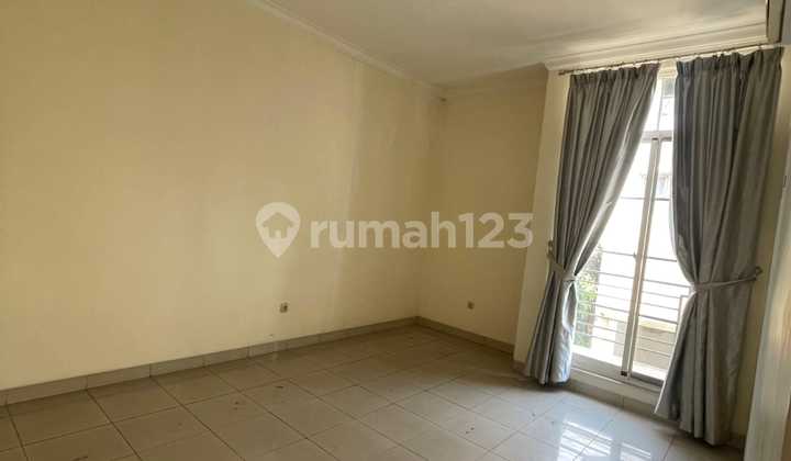 Rumah Uk 12x23m Unfurnished 5+1 KT Bebas Banjir Johar Golf Pik Rumah Uk 12x23m Unfurnished 5+1 KT Bebas Banjir Johar Golf Pik