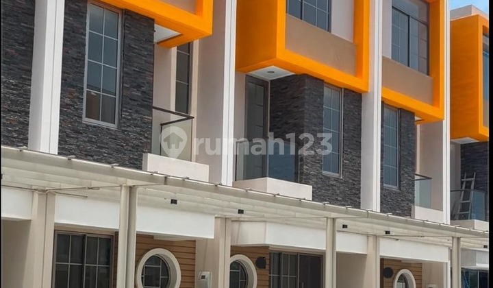 Rarely Available PIK2 Phase 2 Hazel Type 4.5x10 Brand New 3 Floors House