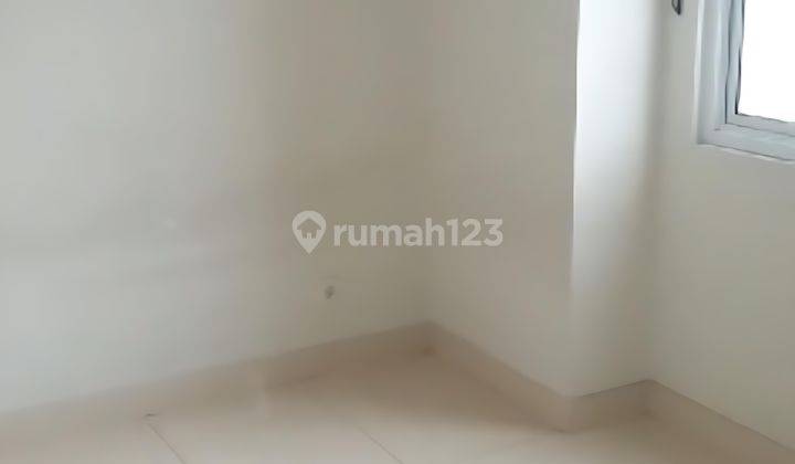 Vanya Park BSD City Cluster Azura Rumah 2 Lantai Uk 6x10 Ada AC 2