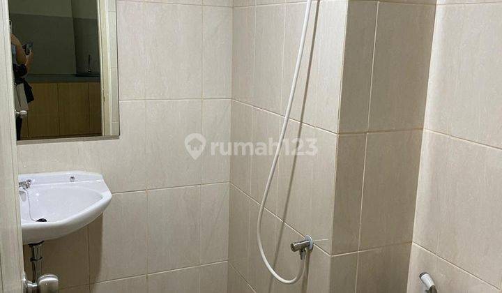 kamar mandi sewa osaka riverview pik2 apartemen
