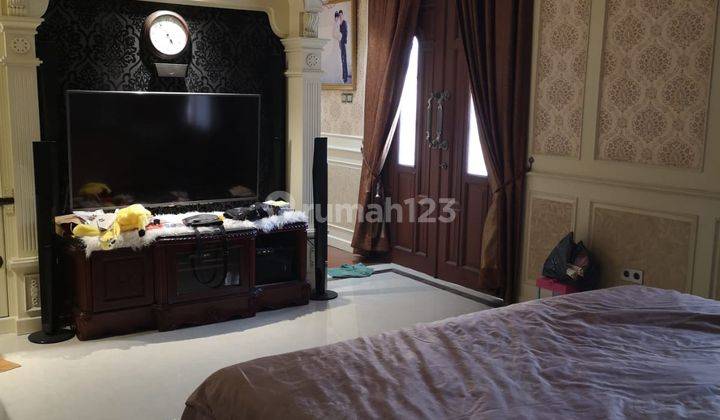 Rumah Mewah Layar Permai SHM Uk 10x29 Furnished Hadap Barat Daya 2