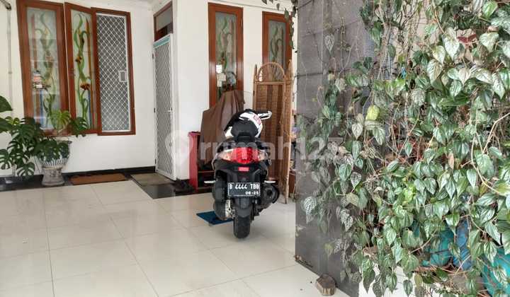 Jual Rumah Taman Buaran Penggilingan Cakung 2 Lantai Siap Huni 2