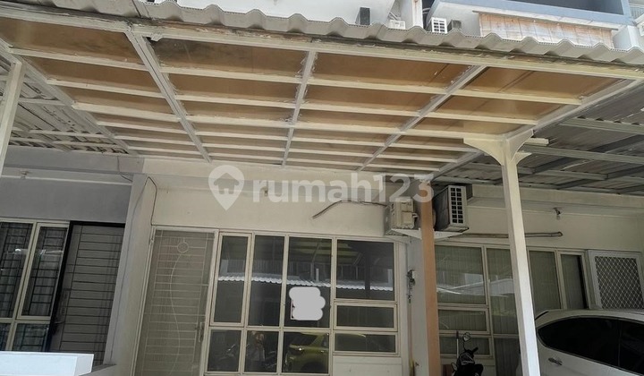 For Quick Rent PIK1 Layar Permai House Size 4x12 Already Has AC For Quick Rent PIK1 Layar Permai House Size 4x12 Already Has AC