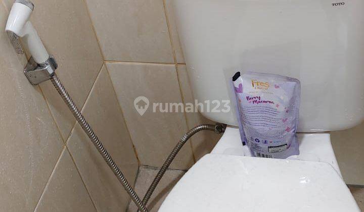 kamar mandi osaka riverview apartment pik2 studio