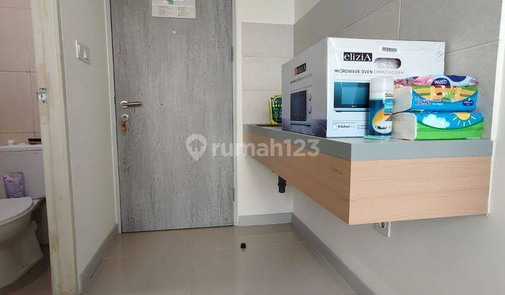 dapur osaka riverview apartment pik2 studio