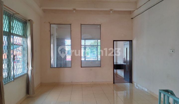 Ruko Komplek Arta Center Pangeran Jayakarta 3 Lantai Ukuran 4x15 Ruko Komplek Arta Center Pangeran Jayakarta 3 Lantai Ukuran 4x15