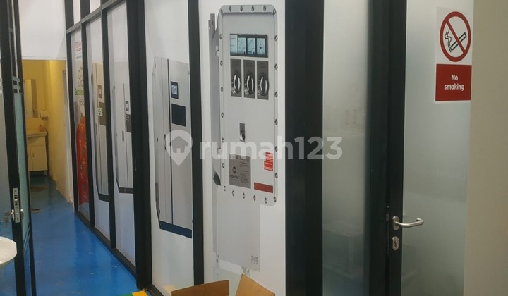 Gudang Bizpark Pik2 Uk 6X20 Sudah Renovasi Bebas Kuli, Akses Fuso