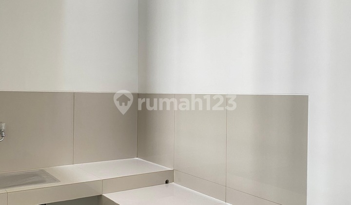 FOR SALE RUMAH TERRACE OSAKA RESIDENCE PIK2 TYPE HIMAWARI 8X10 2