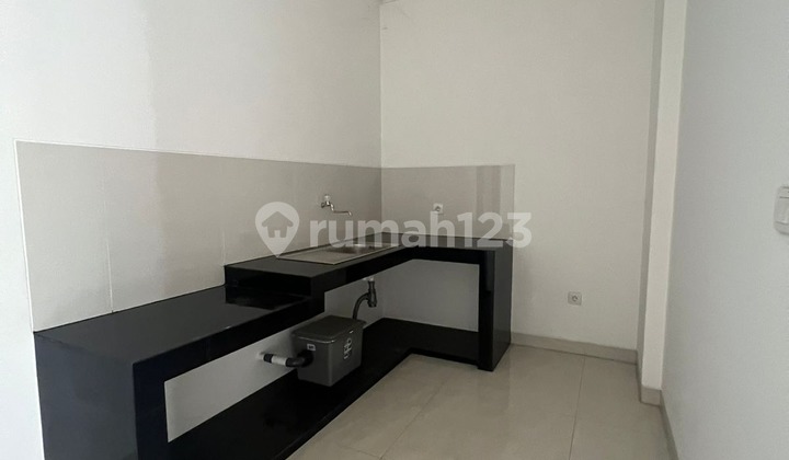 Rumah Golf Island PIK Cluster Orchetra 6x15 Kosongan Siap Disewa 2