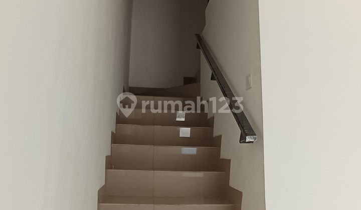 Jual Rugi! Rumah Pik2 Cluster Hawai Posisi Badan 6X10 Sudah SHM 2