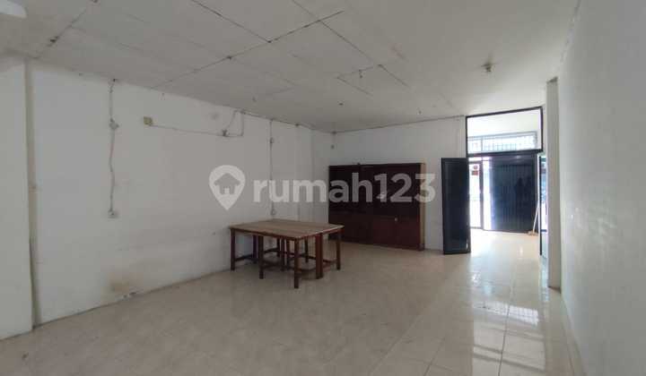 Royal Sunter Shop House Can Be Renovated to Taste 4 Floors Size 7X17.5 2