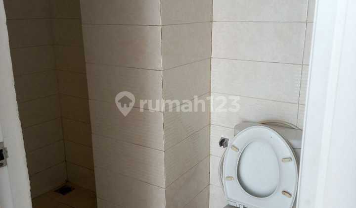 Hot Sale: Buah Batu Corridor Shop House, Bandung, City Center, Busy and Strategic, Cheapest Price (negotiable) 2