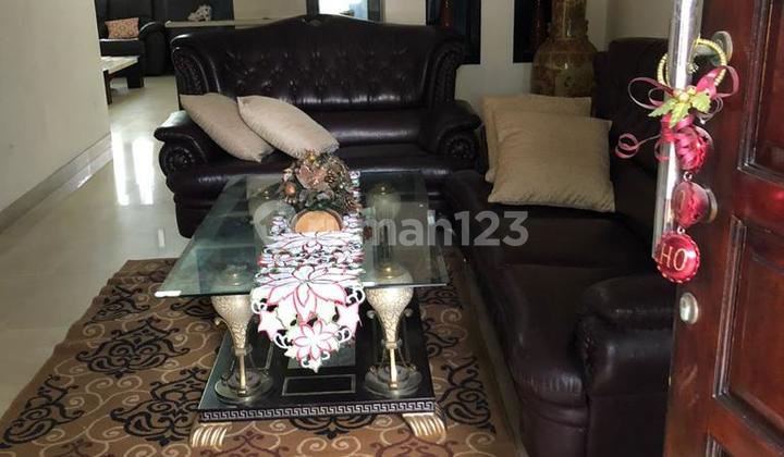 ( Hot Sale) Mekar Wangi House, Bandung, 2 Floors, Semi Furnished, City Center, Strategic, Near Toll Road (negotiable) ( Hot Sale) Mekar Wangi House, Bandung, 2 Floors, Semi Furnished, City Center, Strategic, Near Toll Road (negotiable)