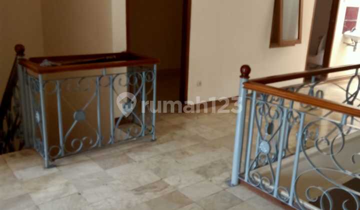 ( Big Sale) Rumah Ciumbeuleuit, Bandung, Dekat Area Wisata, Rumah Baru Komplek Nyaman , Bonus Kitchen Set (nego)