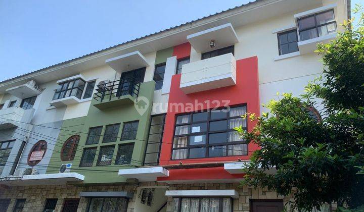 Town House Permata Hijau, Lippo Karawaci Tangerang 1