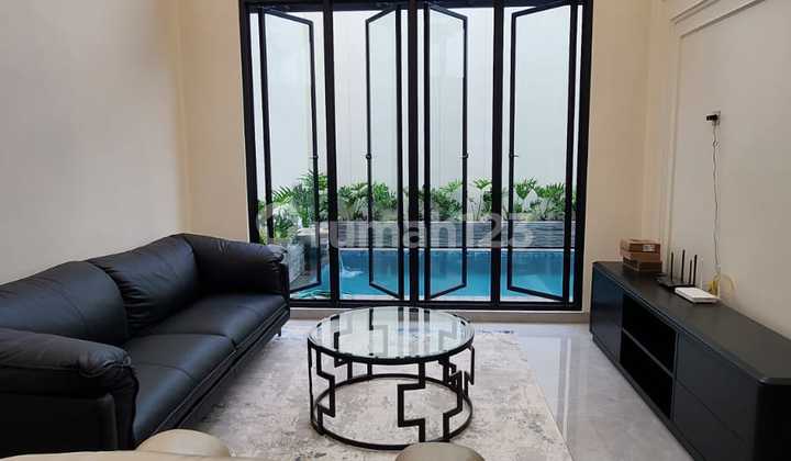 Rumah cantik di Cendana Golf 2