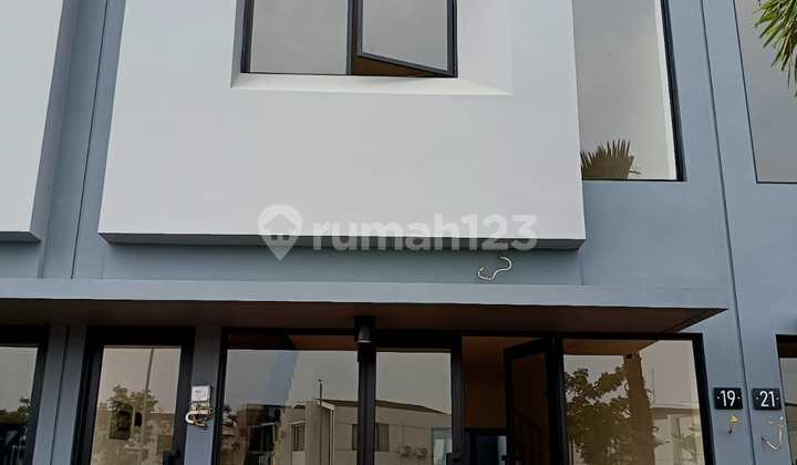 Cheap for Rent Hive Botanic Shop House 1