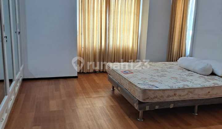 Beverly Park Golf Lippo Karawaci 2