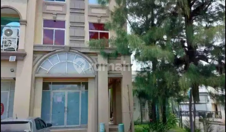 For Rent Renovated Corner Shop in Grand Galaxi, South Bekasi 2