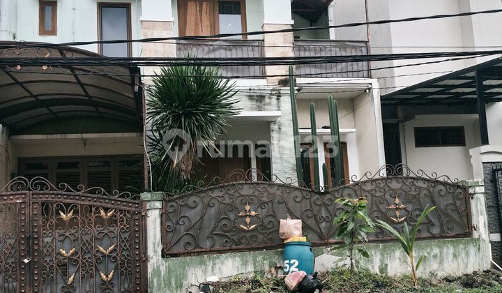 Dijual Cepat Rumah Cantik Bebas Banjir Lokasi Strategis di Jakamulya Bekasi Selatan