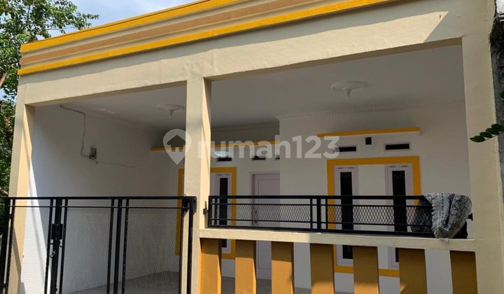 RUMAH POSISI HOOK DIJUAL MURAH SANGAT STRATEGIS DI KSB CIKARANG