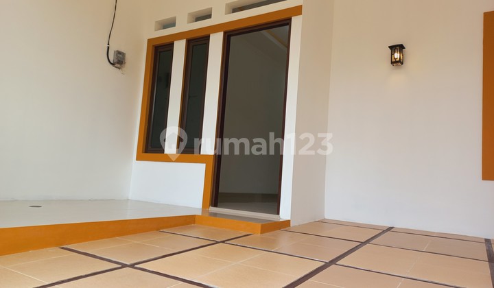JUAL RUMAH SIAP HUNI MURAH BEBAS BANJIR DEKAT TOL DI BEKASI TIMUR 2
