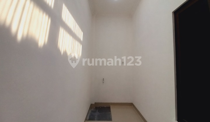 RUMAH DEKAT AKSES JALAN TOL MURAH MERIAH DI BEKASI TIMUR REGENCY 2