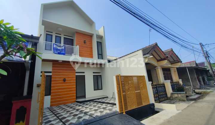 RUMAH MURAH BANGET SIAP HUNI 2 LANTAI BISA NEGO DI GRAHA HARAPAN