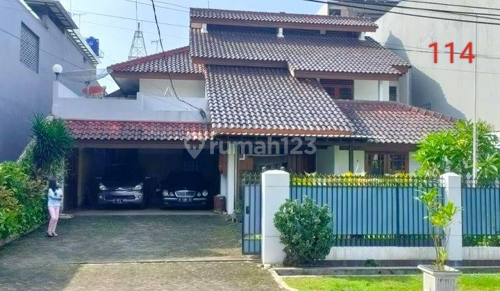 Rumah 2 Lantai Di Kebayoran Baru Shm Bagus 1