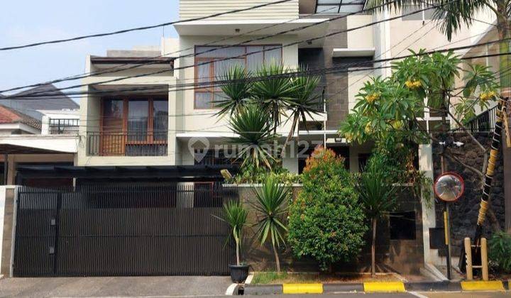 Rumah di Gedung Hijau Pondok indah 3 Lantai SHM Bagus 1