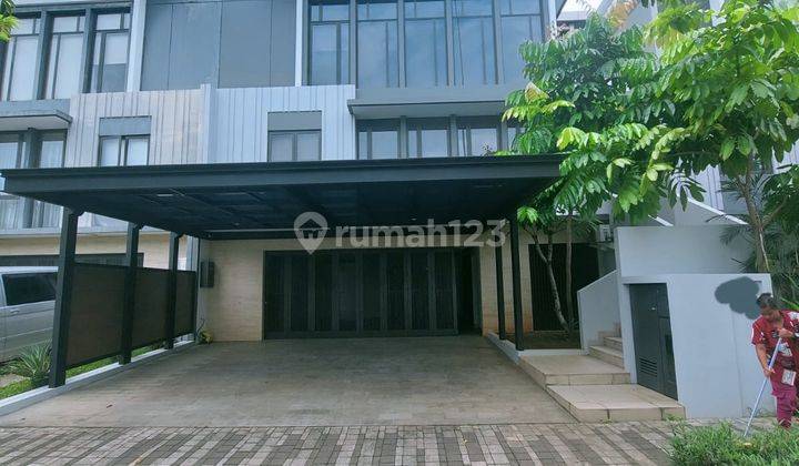 Rumah 2 Lantai Semi Furnished di Navapark, BSD Bagus 1