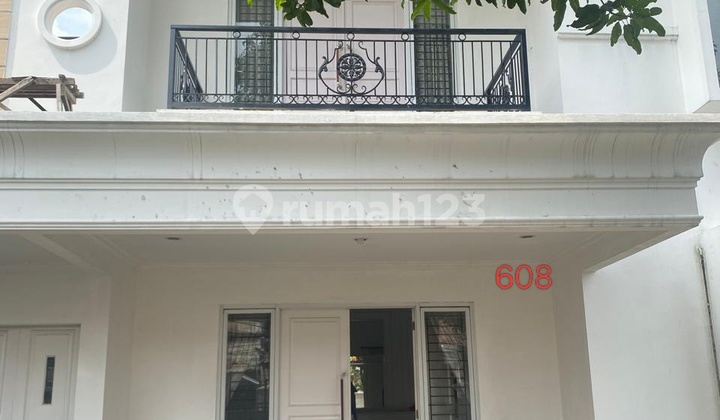 Rumah 2 Lantai di Cipete Ada Pool Luas Dkt MRT 2