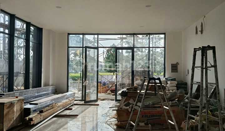 Ruko Northridge Ultimate Studio Loft BSD - Unit Hook - Facing Main Road 4 Floors in BSD City 2