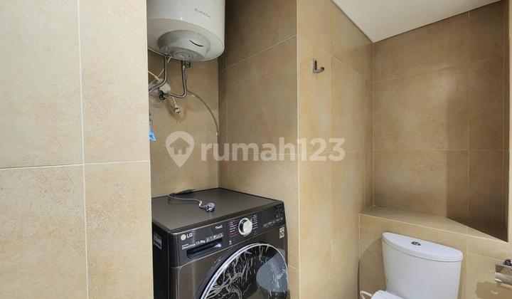 For Sale & For Rent BRANZ BSD Apartment 2BR Corner View Pool 2