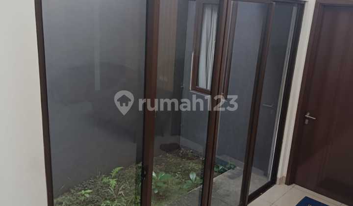 Rumah  Bagus Siap Huni di Eminent BSD Cluster Prestigia – Lokasi Strategis 2