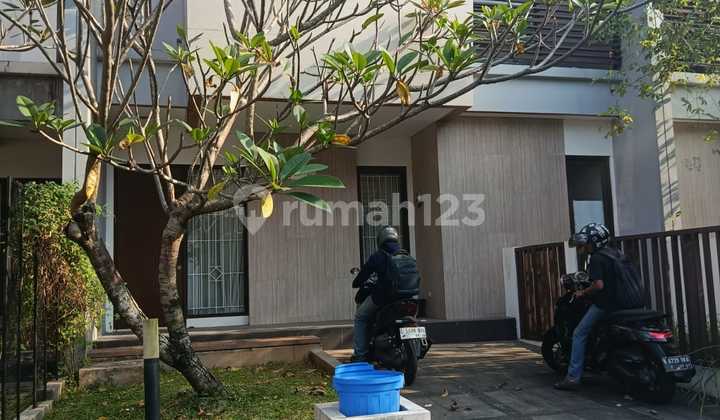 Rumah  Bagus Siap Huni di Eminent BSD Cluster Prestigia – Lokasi Strategis